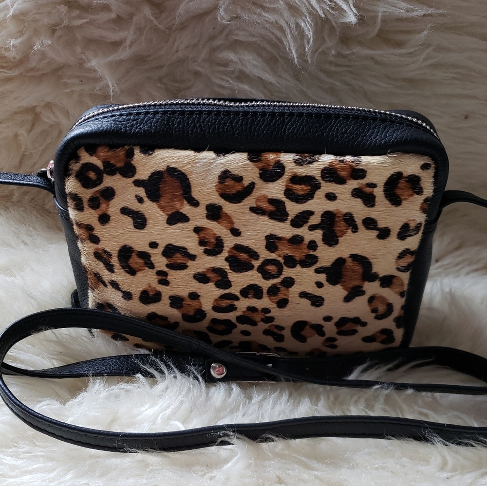 Sorpresa Leather Shoulder/Crossbody Leopard NWT